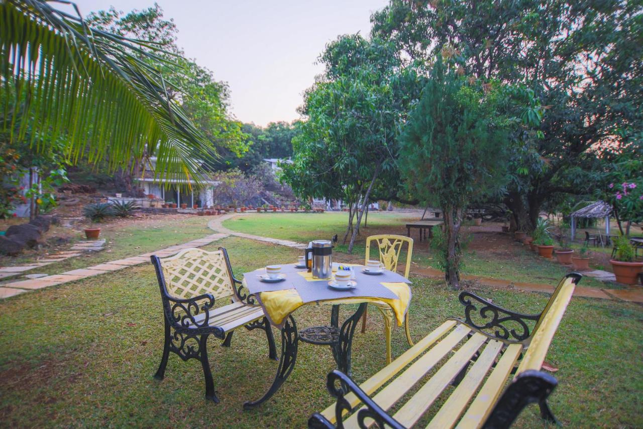 V Resorts Mahua Bagh Murud Nāndgaon 外观 照片