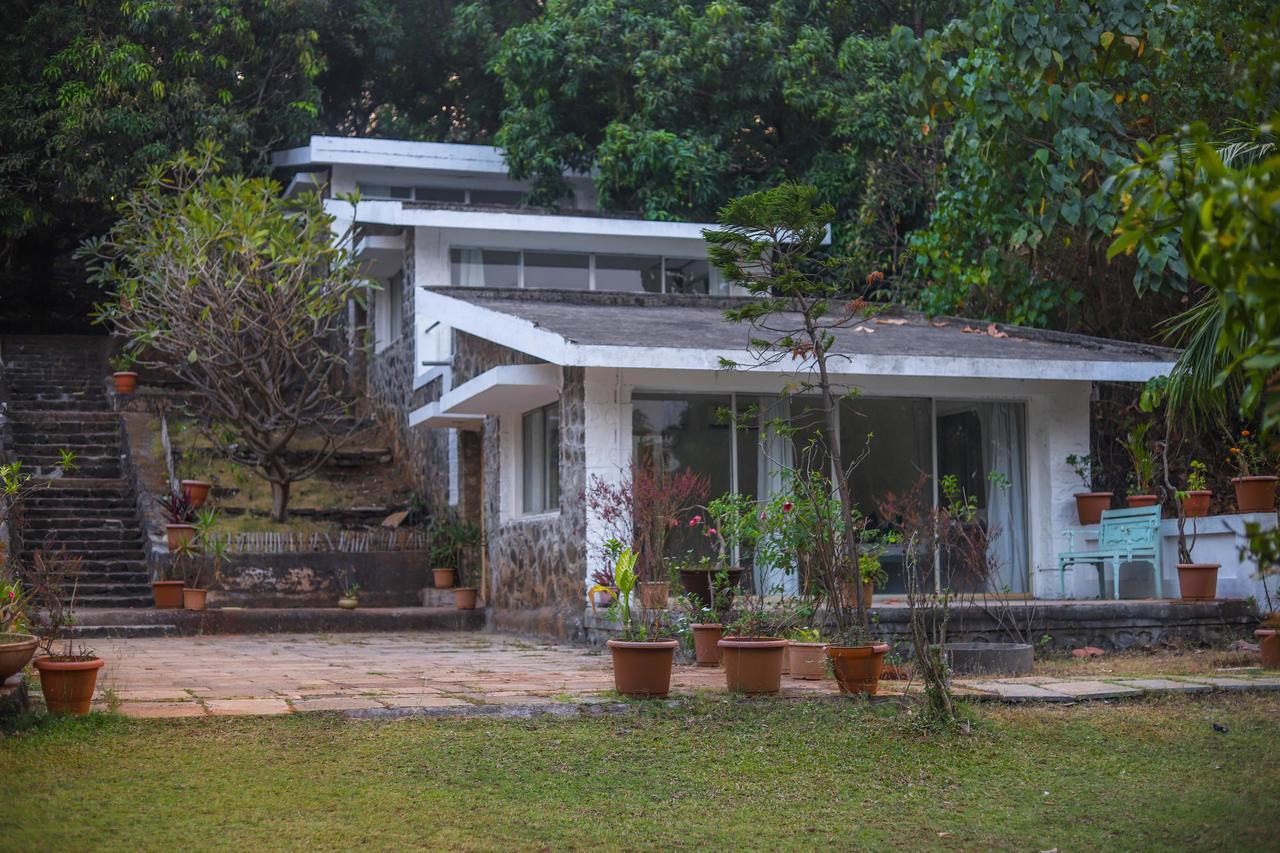 V Resorts Mahua Bagh Murud Nāndgaon 外观 照片